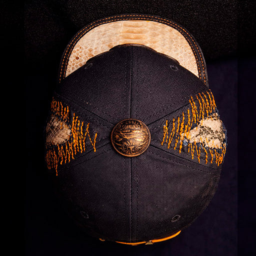 Gorra Centenario Negra – Edición Artesanal